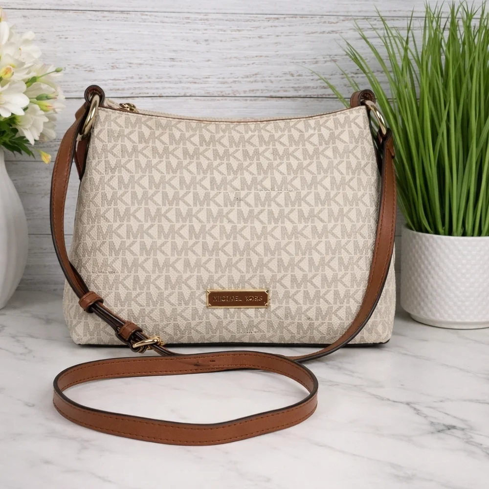 MICHAEL KORS VANILLA TAN LOGO BAG LEXINGTON CROSSBODY SHOULDER PURSE GUC